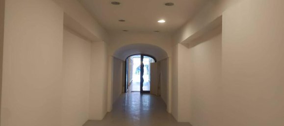 4 Schlafzimmer Gewerbliche Immobilie in Taranto, Italy, Nr. 161216 8