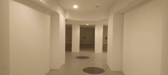 4 Schlafzimmer Gewerbliche Immobilie in Taranto, Italy, Nr. 161216 18