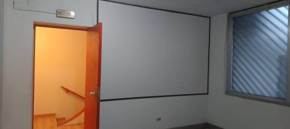 4 Schlafzimmer Gewerbliche Immobilie in Taranto, Italy, Nr. 161216 22
