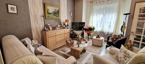 3 bedrooms House in Sarreguemines, France No. 70138 4