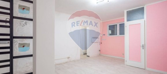 1 room Commercial property in Trieste, Italy No. 17950 2