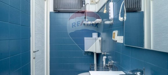 1 room Commercial property in Trieste, Italy No. 17950 12