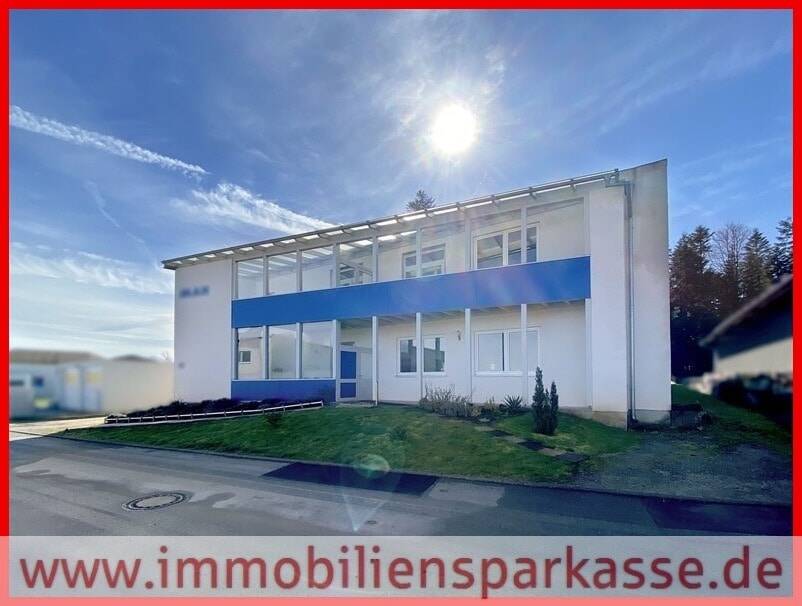 Коммерческая недвижимость 880м² в Кальв, Германия № 290207