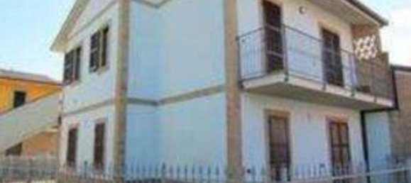 3-salle Appartement à Recanati, Italy No. 307194 20