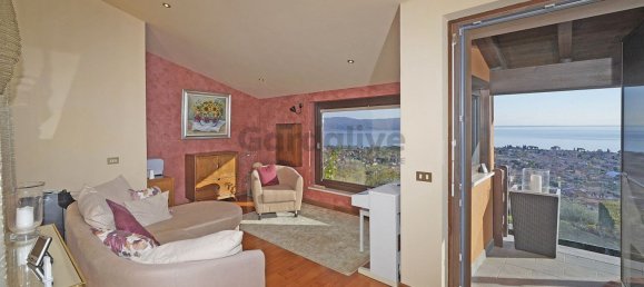 4 rooms House in Toscolano Maderno, Italy No. 126209 19