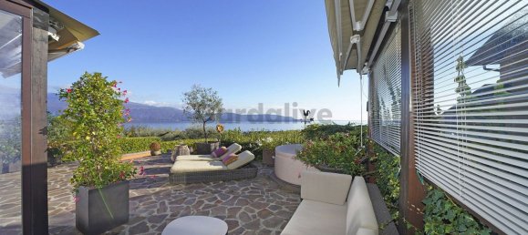 4 rooms House in Toscolano Maderno, Italy No. 126209 3