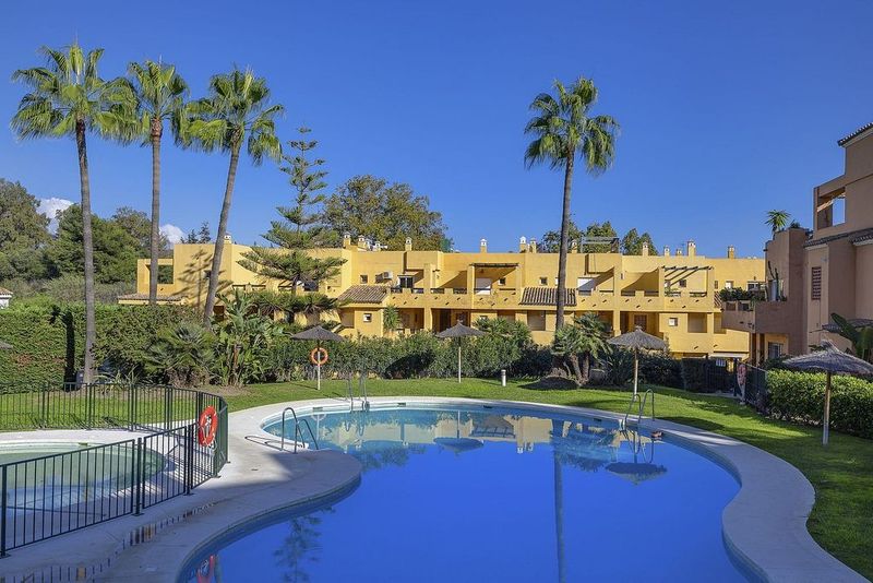 3 bedrooms Duplex in Marbella, Spain No. 230597