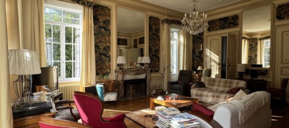 10 bedrooms Castles in Vornay, France No. 226648 4
