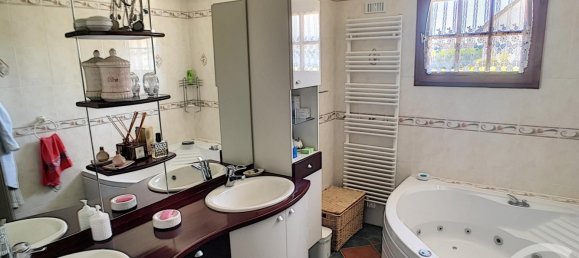 Дом с 5 спальнями в Роморантен-Лантене, Франция № 249116 11