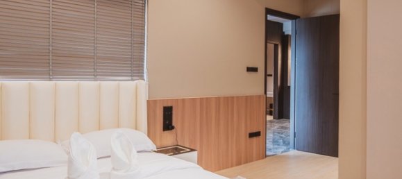 5 bedrooms House in Pattaya, Thailand No. 58361 13