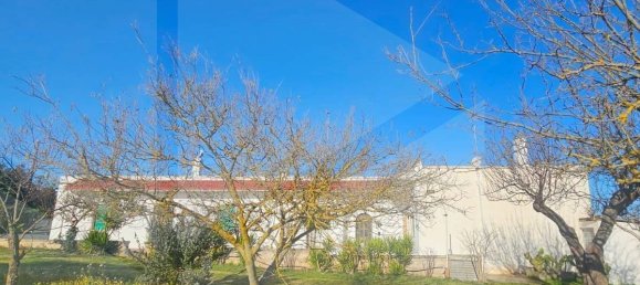 Вилла с 5 спальнями в Локоротондо, Италия № 18908 4