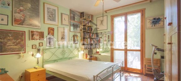 3 Schlafzimmer Haus in Reggio Emilia, Italy, Nr. 304049 11