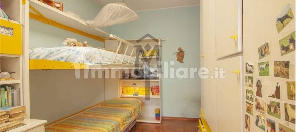 3 Schlafzimmer Haus in Reggio Emilia, Italy, Nr. 304049 12