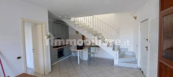 4 bedrooms Apartment in Massa, Italy No. 173783 3