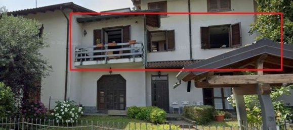 4 rooms Apartment in Merone, Italy No. 6771 23