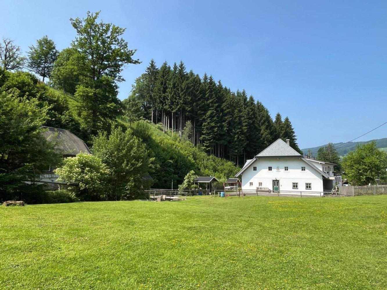 7 rooms House in Altmunster, Austria No. 176279