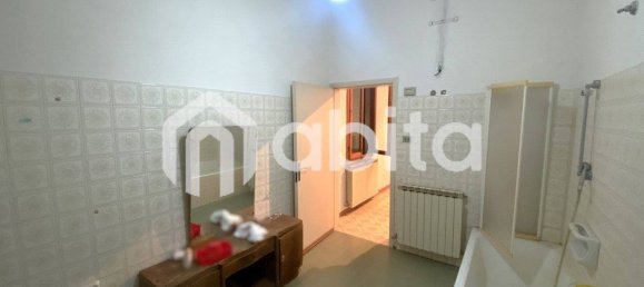 1 bedroom Apartment in San Giovanni Valdarno, Italy No. 88611 10