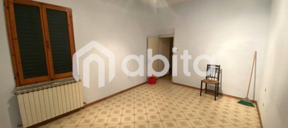 1 bedroom Apartment in San Giovanni Valdarno, Italy No. 88611 2