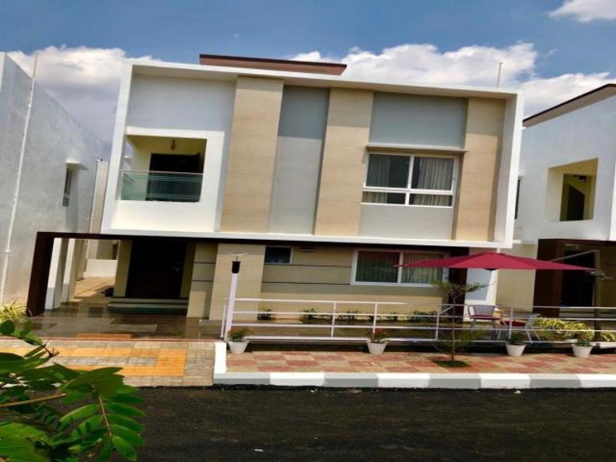 3 bedrooms House in Hyderabad, India No. 20398