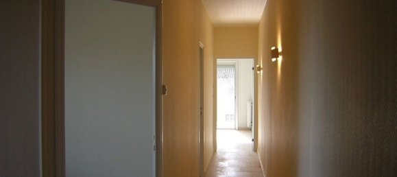 2 bedrooms Apartment in Marmande, France No. 286673 4