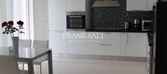 Penthouse T2 em Swieqi, Malta N.º 8842 4