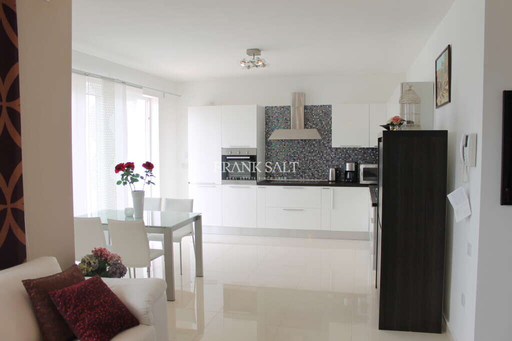 Penthouse T2 em Swieqi, Malta N.º 8842