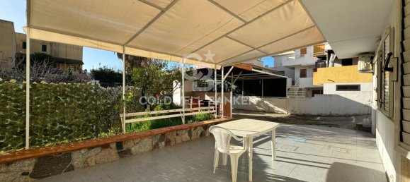 5 rooms Apartment in Ragusa, Italy No. 155638 2