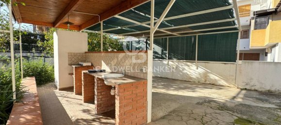 5 rooms Apartment in Ragusa, Italy No. 155638 3