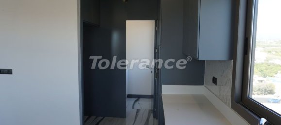 Apartment 4+1 in Mersin, Turkey No. 759 3