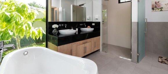 3 bedrooms Villa in Phuket, Thailand No. 12402 10