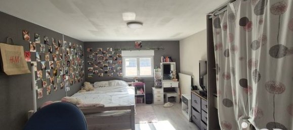 Casa de 5 dormitorios en Deux-Sevres, France No. 301900 5