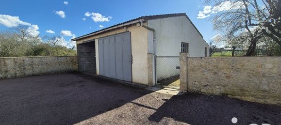 Casa de 5 dormitorios en Deux-Sevres, France No. 301900 9