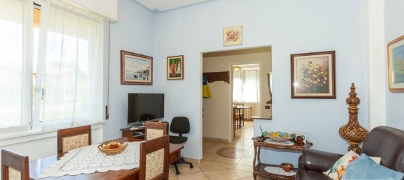 7-Zimmer Villa in Gazzada Schianno, Italy, Nr. 312017 36