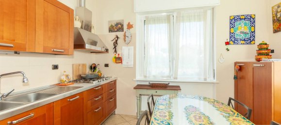 7-Zimmer Villa in Gazzada Schianno, Italy, Nr. 312017 39
