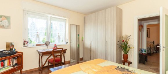 7-Zimmer Villa in Gazzada Schianno, Italy, Nr. 312017 21