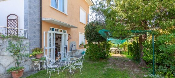 7-Zimmer Villa in Gazzada Schianno, Italy, Nr. 312017 3