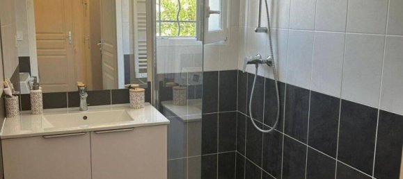 2 bedrooms Apartment in Allauch, France No. 334238 6