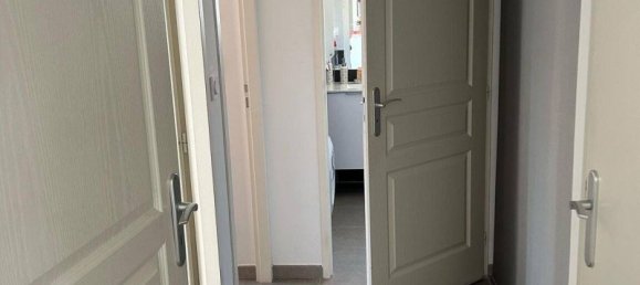 2 bedrooms Apartment in Allauch, France No. 334238 9