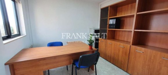  مكتب في Naxxar, Malta 220متر مربع رقم 12344 9
