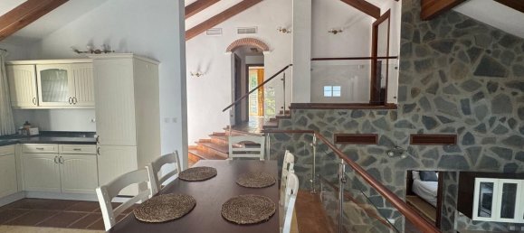 Villa de 3 dormitorios en Istán, Spain No. 180825 19