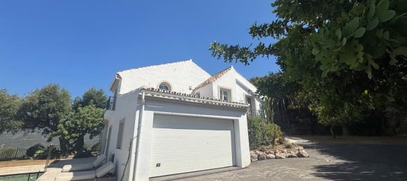 Villa de 3 dormitorios en Istán, Spain No. 180825 41