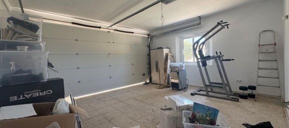 Villa de 3 dormitorios en Istán, Spain No. 180825 42