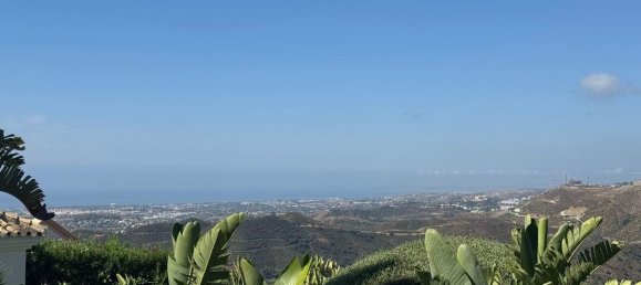 Villa de 3 dormitorios en Istán, Spain No. 180825 7