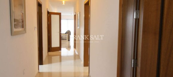 3 bedrooms Apartment in Swieqi, Malta No. 9485 7