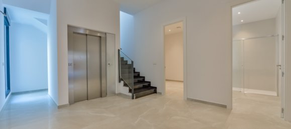 4 bedrooms Villa in Finestrat, Spain No. 8814 20