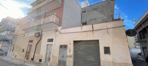 1 bedroom Apartment in Manfredonia, Italy No. 23456 3