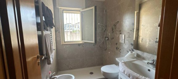 3 rooms Apartment in Bitetto, Italy No. 104035 6