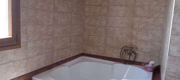 3 Schlafzimmer Gewerbliche Immobilie in Lagkadas, Greece, Nr. 3903 20