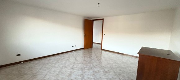 3غرفة منزل ذو طابقين في Fonte Nuova, Italy رقم 64550 17