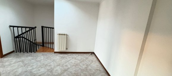 3غرفة منزل ذو طابقين في Fonte Nuova, Italy رقم 64550 10